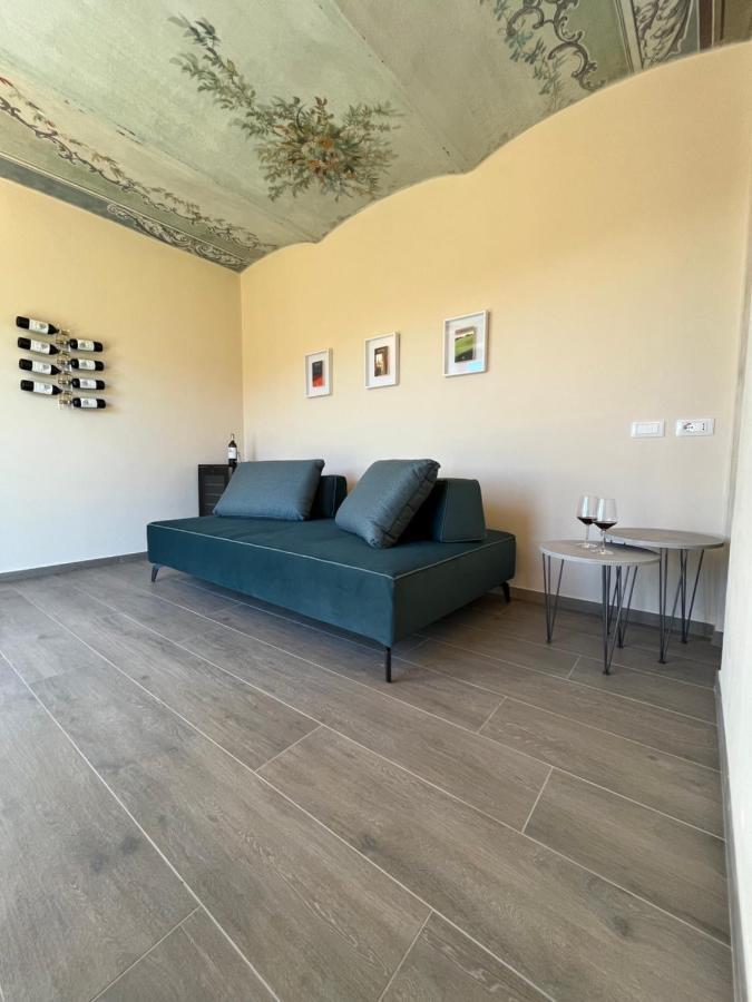 Le Cornici - Cascina Di Charme Hotell Diano dʼAlba Exteriör bild